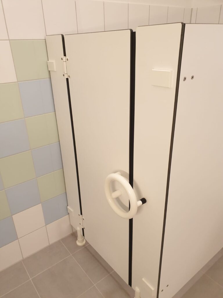 Kita-Lillys-Spuren-Sanitaerraum-2