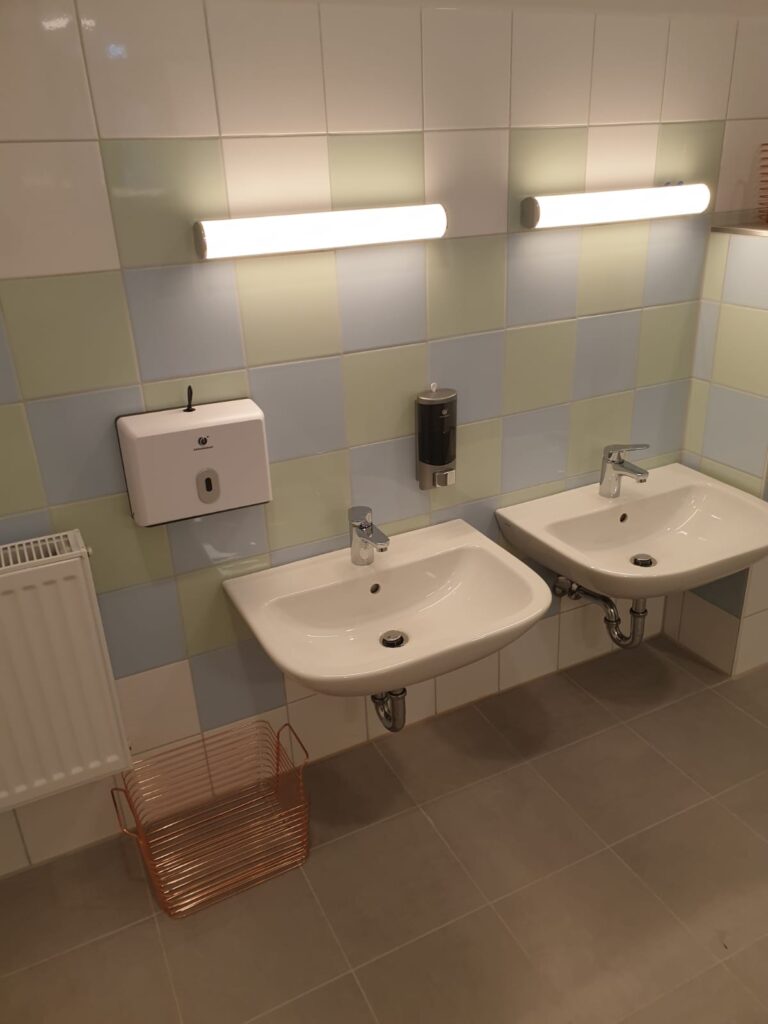 Kita-Lillys-Spuren-Sanitaerraum-3